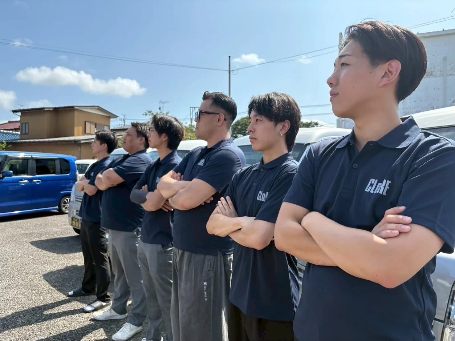 CLoREドライバーが横一列に並ぶ様子